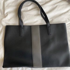 Vince Camuto tote bag